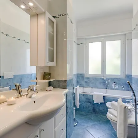 Owl House, Sea-view Terrace In - Happy Sanremo