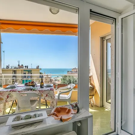 Owl House, Sea-view Terrace In - Happy Apartment