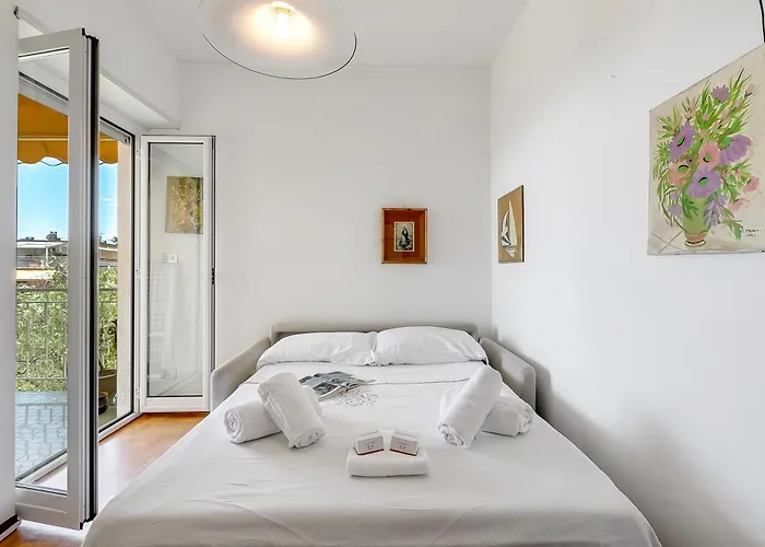 Owl House - Happy Apartamento Sanremo