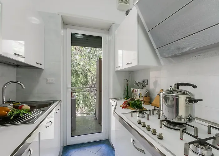 Apartment Owl House - Happy Sanremo